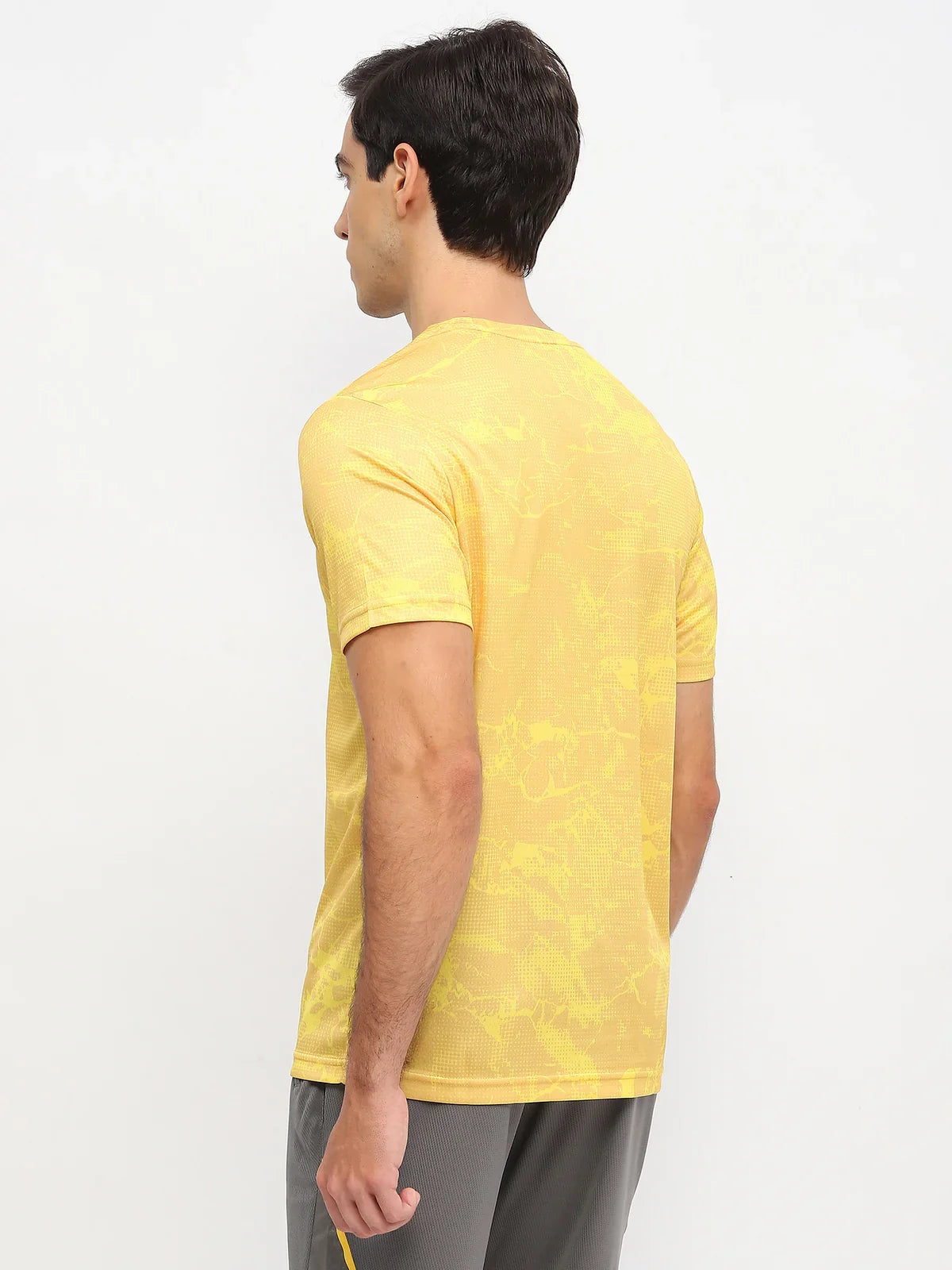 YONEX T Shirt Round Neck 2963 - Lemon Zest – Premium Breathable Tee for Badminton & Tennis Players