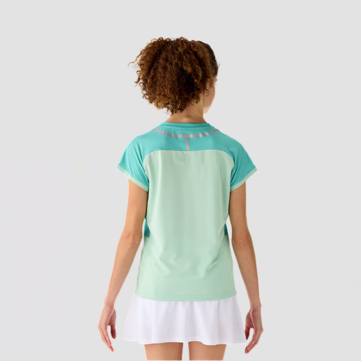 YONEX Women's Crewneck T-Shirt 20422EX - Peppermint – Fresh Performance Tee for Active Women