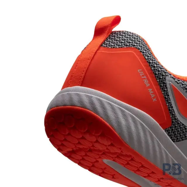 Lining Ultra Max Badminton Shoes (White/Orange)