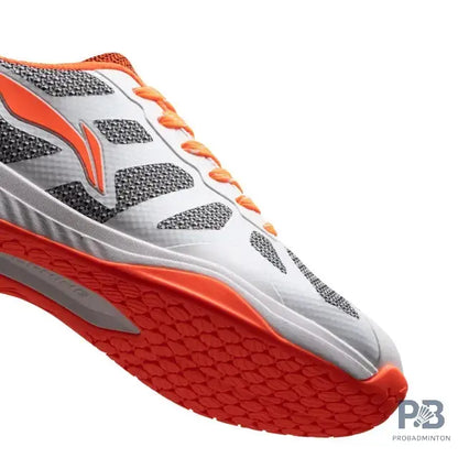 Lining Ultra Max Badminton Shoes (White/Orange)