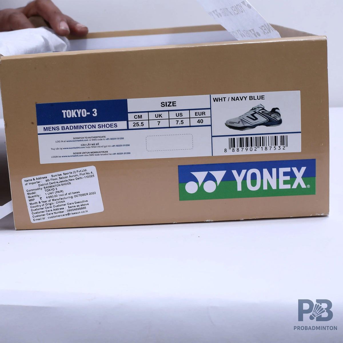 Yonex Tokyo 3 Badminton Shoes - White/Navy Blue