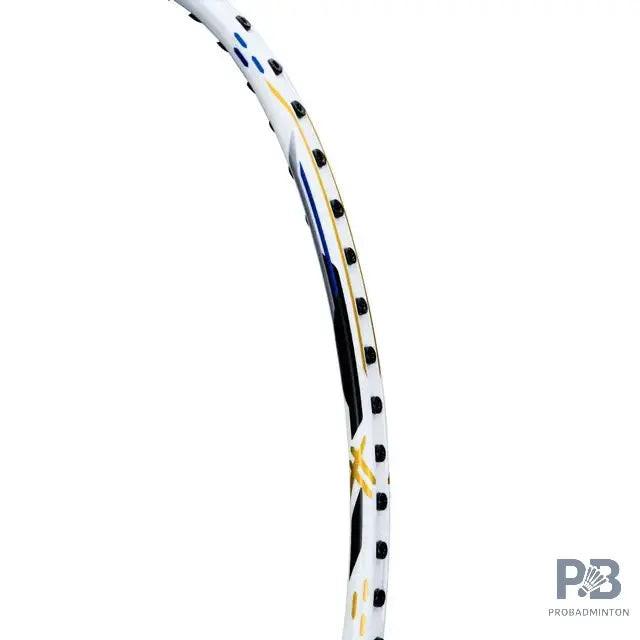 Lining Axforce Blast Badminton Racket | White/Navy