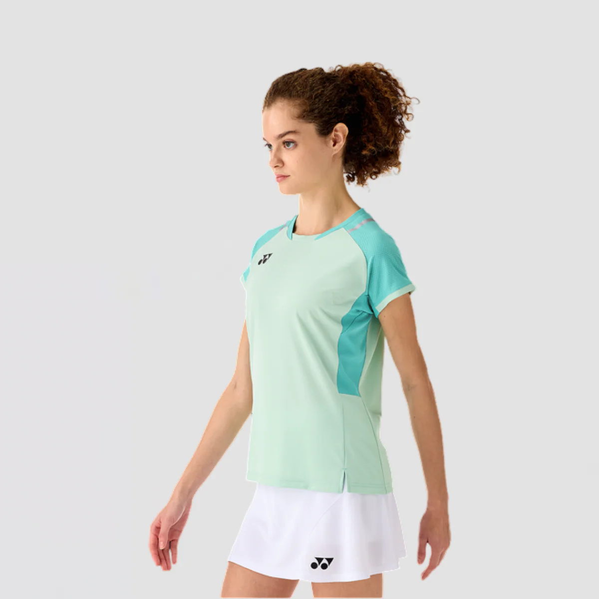 YONEX Women's Crewneck T-Shirt 20422EX - Peppermint – Fresh Performance Tee for Active Women